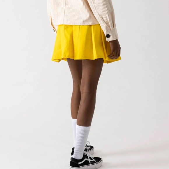 Vans X Tierra Whack Yellow Pleated Black/White Checkered High Rise Skirt NWT 25 - Picture 4 of 16